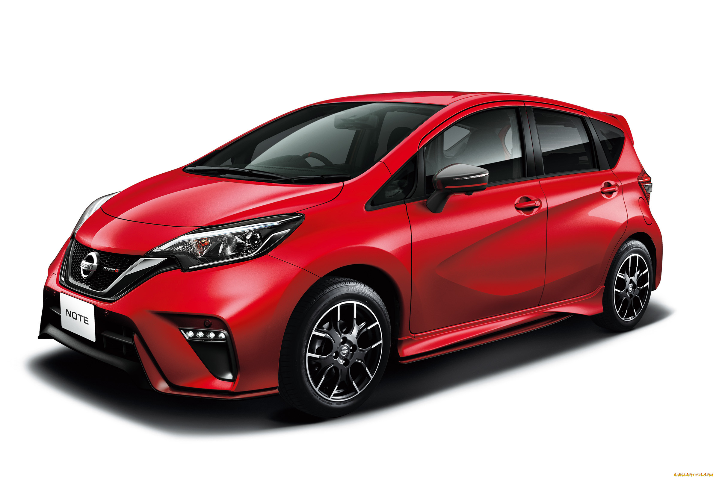 Note e 12. Nissan Note e12 e-Power. Nissan Note e-Power 2016. Nissan Note e12 Nismo. Nissan Note 1.2 e-Power Nismo s.